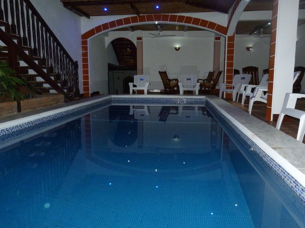 Hotel La Gran Sultana Granada Exterior photo