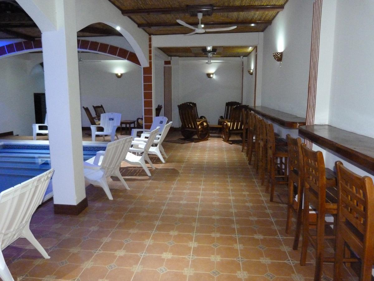 Hotel La Gran Sultana Granada Exterior photo