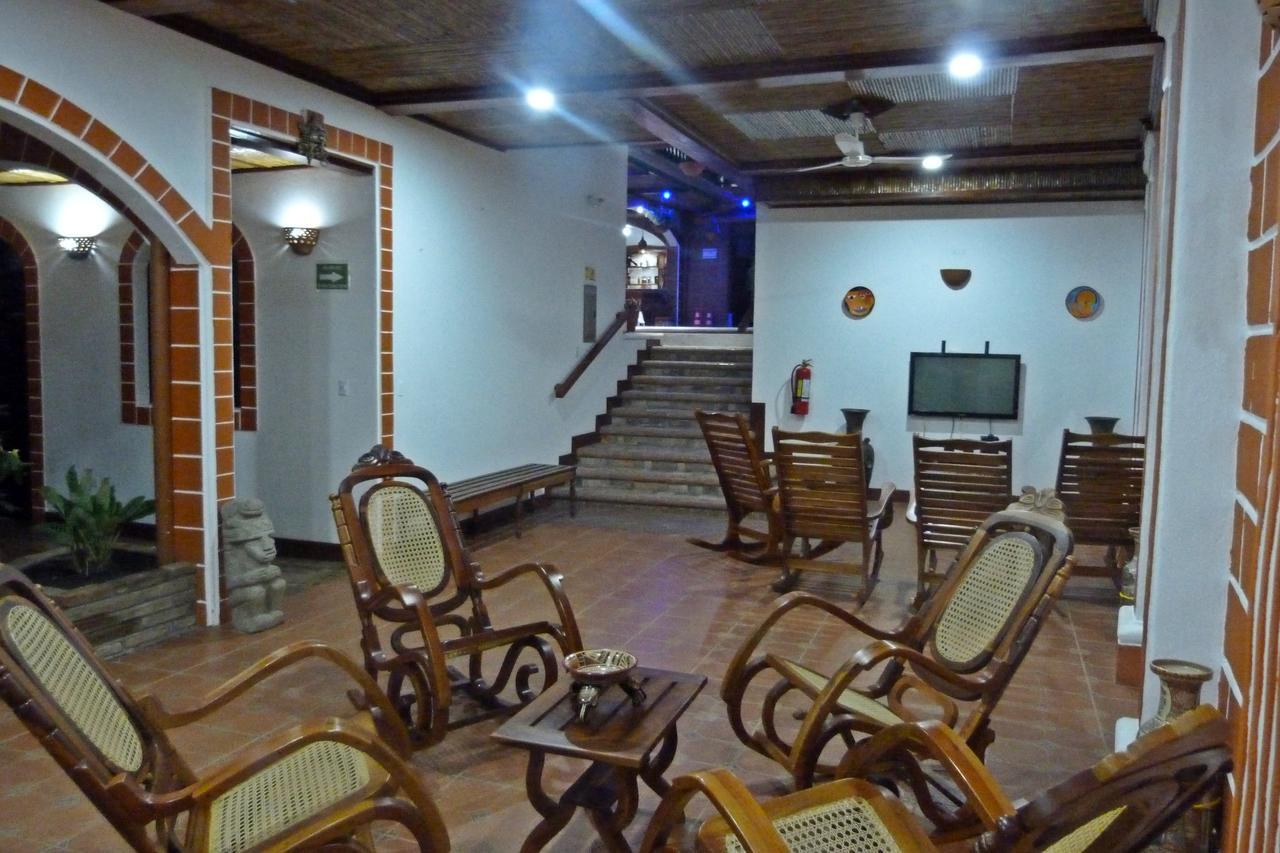 Hotel La Gran Sultana Granada Exterior photo